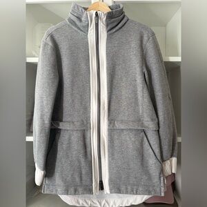 LULULEMON LIGHT AS WARMTH JACKET SIZE 6